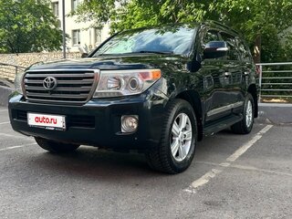 2013 Toyota Land Cruiser 200 Series Рестайлинг 1, чёрный, 3200000 рублей, вид 1
