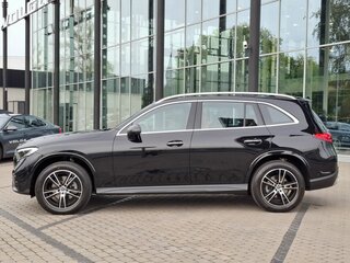 2026 Mercedes-Benz GLC 260 L II (X254), чёрный, 8580000 рублей, вид 2
