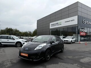 2014 Nissan Leaf (EM57) I (ZE0/AZE0), чёрный, 900000 рублей, вид 1