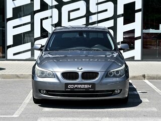 2009 BMW 5 серии 520i V (E60/E61) Рестайлинг, серый, 1129000 рублей, вид 3