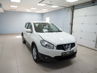 2012 Nissan Qashqai I Рестайлинг, белый, 1099000 рублей, вид 1