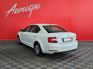 2020 Skoda Octavia III (A7) Рестайлинг, белый, 1765000 рублей, вид 3