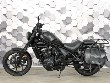 2021 Honda CMX 1100 Rebel, чёрный, 899000 рублей, вид 4