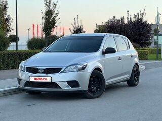 2011 Kia Ceed I Рестайлинг, серебристый, 770000 рублей, вид 2