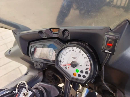 2013 Yamaha FZ8, чёрный, 450000 рублей, вид 5
