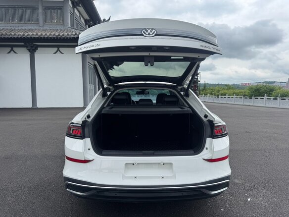 2023 Volkswagen Lamando L II, белый - вид 12