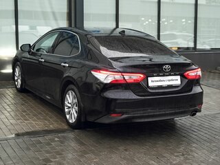 2019 Toyota Camry VIII (XV70), чёрный, 3049000 рублей, вид 3