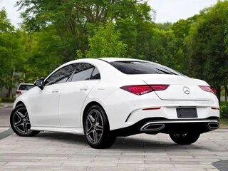2023 Mercedes-Benz CLA 180 II (C118, X118) Рестайлинг, белый, 2110500 рублей, вид 4
