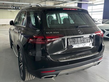 2026 Mercedes-Benz GLE 350 II (V167) Рестайлинг, чёрный, 12122000 рублей, вид 5