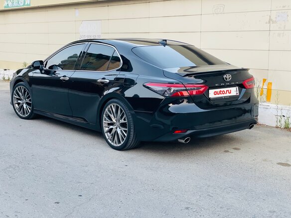 2018 Toyota Camry VIII (XV70), чёрный, 3050000 рублей - вид 8