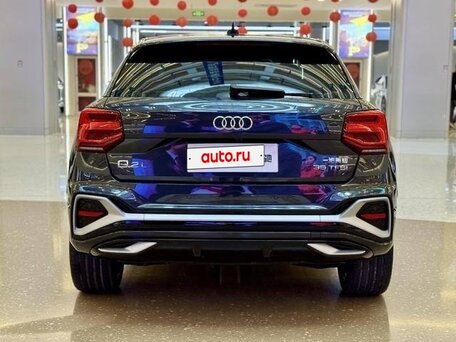 2021 Audi Q2 L I, серый, 2300000 рублей, вид 4