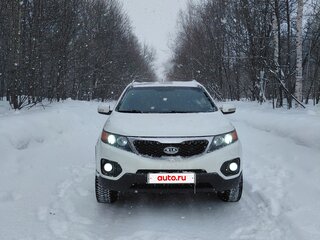 2011 Kia Sorento II, белый, 1550000 рублей, вид 1