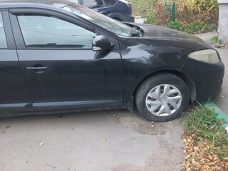 2011 Renault Fluence I, чёрный, 360000 рублей, вид 3