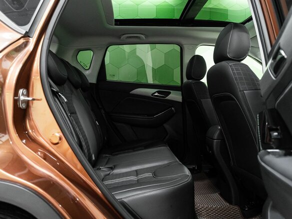 2023 BAIC X35, коричневый, 1400000 рублей - вид 12