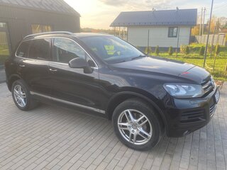 2013 Volkswagen Touareg II, чёрный, 1500000 рублей, вид 4