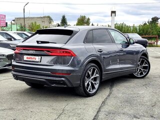 2019 Audi Q8 55 TFSI I (4M), серый, 6855000 рублей, вид 2