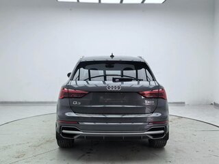2023 Audi Q3 35 TFSI II (F3), серебристый, 2000000 рублей, вид 5