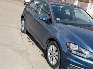 2020 Volkswagen Golf VII Рестайлинг, синий, 2250000 рублей, вид 1