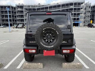 2022 Suzuki Jimny Sierra IV, чёрный, 1672000 рублей, вид 4