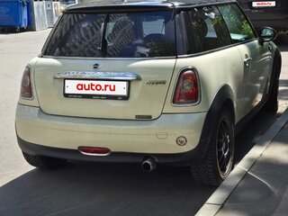 2010 Mini Hatch Cooper II (R56), белый, 780000 рублей, вид 4
