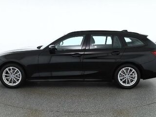 2023 BMW 3 серии 318i VII (G2x) Рестайлинг, чёрный, 3773651 рублей, вид 3