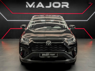 2025 Toyota RAV4 V (XA50), чёрный, 3870000 рублей, вид 2