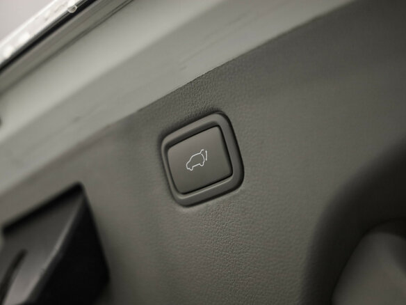 2018 Kia Carnival III, белый, 2806000 рублей - вид 34