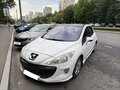 2009 Peugeot 308 I, белый - вид 2