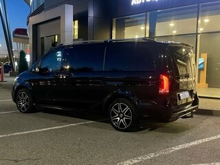 2019 Mercedes-Benz V-Класс Long 300 d длинный III (W447) Рестайлинг, чёрный, 5700000 рублей, вид 4