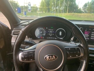 2019 Kia K5 III, чёрный, 2170000 рублей, вид 5