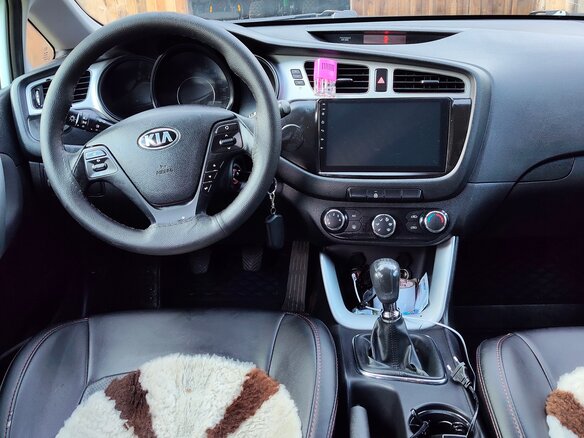 2013 Kia Ceed II, белый, 990000 рублей - вид 9