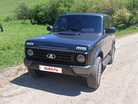 2018 Lada (ВАЗ) 2121 (4x4) Urban I Рестайлинг, серый, 600000 рублей - вид 1