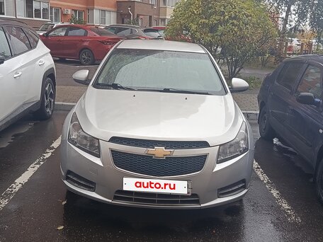 2012 Chevrolet Cruze I, серебристый, 627000 рублей, вид 2