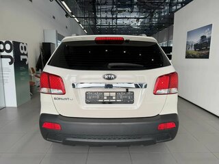 2010 Kia Sorento II, бежевый, 1450000 рублей, вид 5
