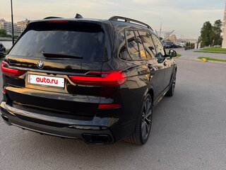 2020 BMW X7 M50d I (G07), чёрный, 7000000 рублей, вид 3