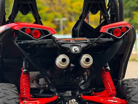 2016 BRP Can-Am Maverick 1000R, красный, 1590000 рублей, вид 4