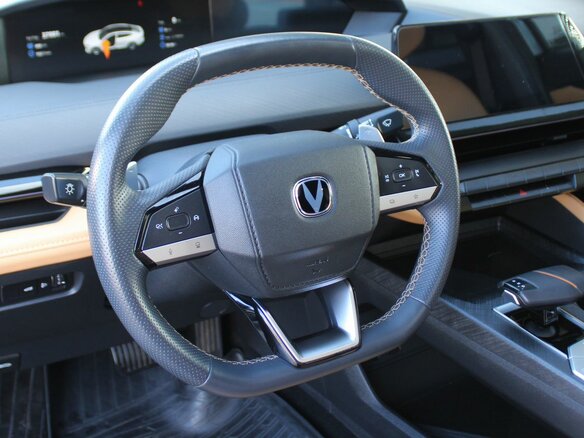 2022 Changan UNI-V I, серый - вид 11