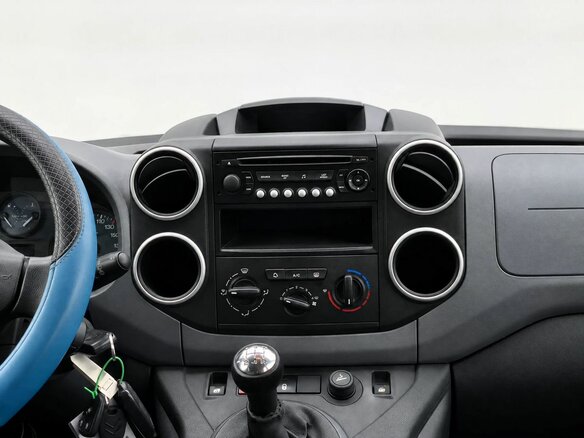 2011 Citroen Berlingo II, голубой, 595000 рублей - вид 11