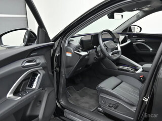 2025 Audi Q5 Sportback TFSI quattro S tronic II (GU), чёрный, 6242000 рублей, вид 5