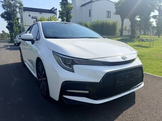 2022 Toyota Levin XII (E210), белый, 1385000 рублей, вид 3
