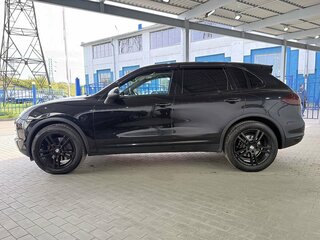 2012 Porsche Cayenne II (958), чёрный, 2049000 рублей, вид 2