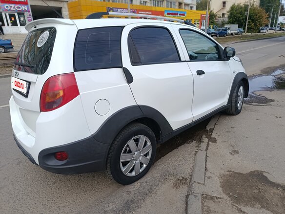 2012 Chery IndiS (S18D) I, белый, 290000 рублей - вид 5