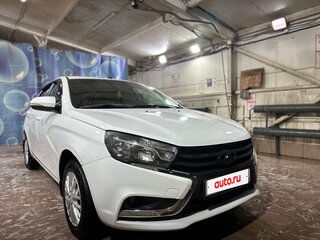 2017 Lada (ВАЗ) Vesta I, белый, 730000 рублей, вид 2