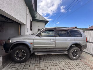 2001 Mitsubishi Pajero Sport I, серебристый, 450000 рублей, вид 5
