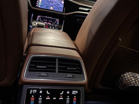 2019 Audi A6 40 TDI V (C8), коричневый, 3300000 рублей - вид 21