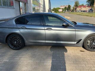 2019 BMW 5 серии 530i VII (G30/G31/G38), серый, 3000000 рублей, вид 3