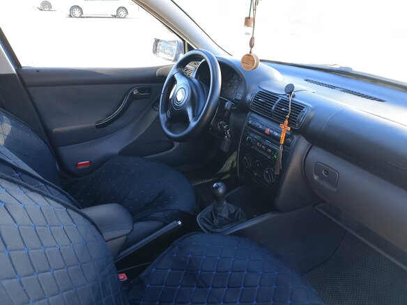 2002 SEAT Leon I, синий, 350000 рублей - вид 7