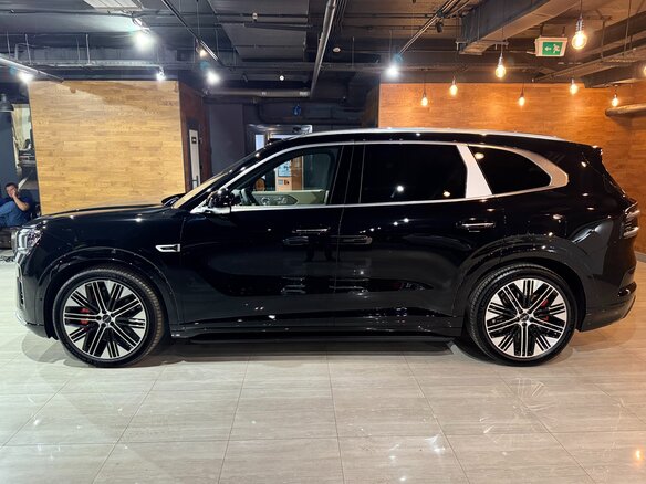 2026 Zeekr 8X 55 kWh, чёрный, 11200000 рублей - вид 3