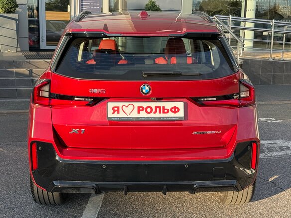 2025 BMW X1 Long 25Li xDrive III (U11/U12), красный, 5550000 рублей - вид 3