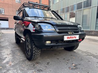 2004 Chevrolet Niva I, пурпурный, 765000 рублей, вид 2